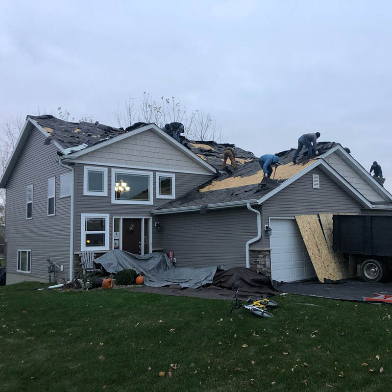roof replacement contractor in minneapolis
